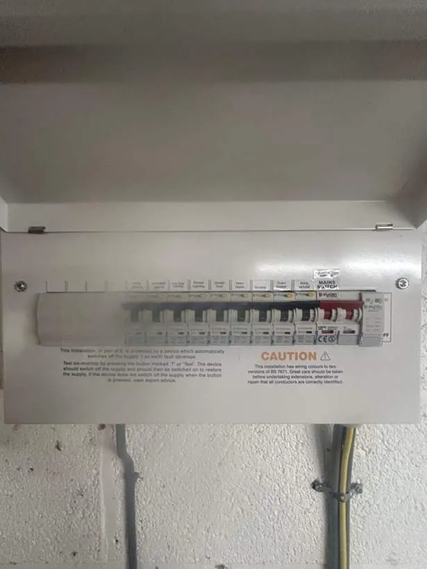 New metal-clad consumer unit installed to replace an old fuse box after a failed EICR, Bloxham near Banbury